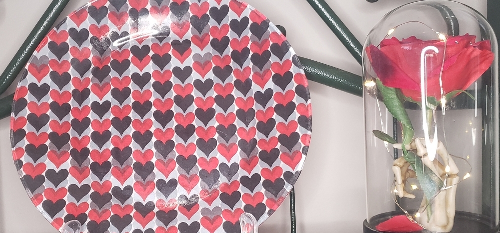 Decoupage plate with heart fabric